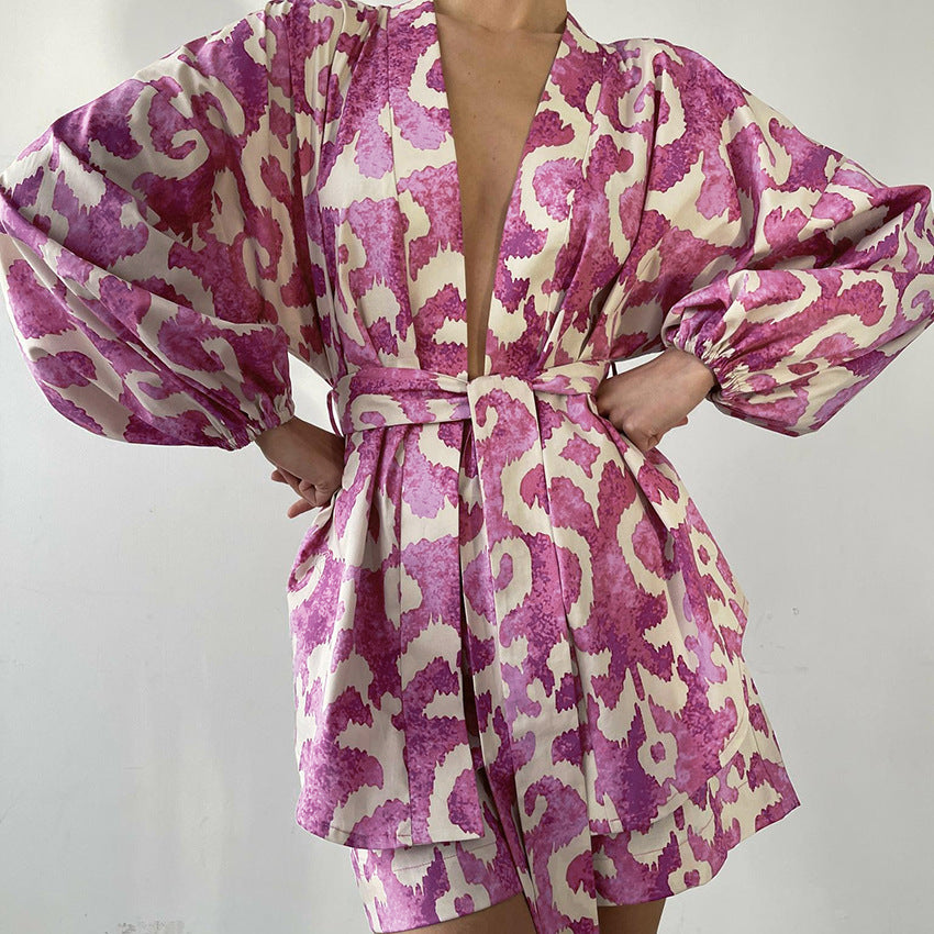 Women's Fashionable Satin Printed Pajamas Loose Lace-up