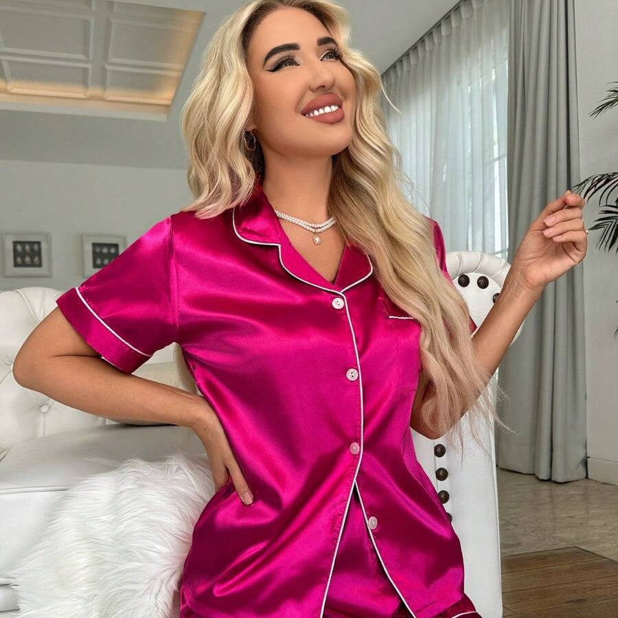 Pijama corto de satén multicolor para mujer